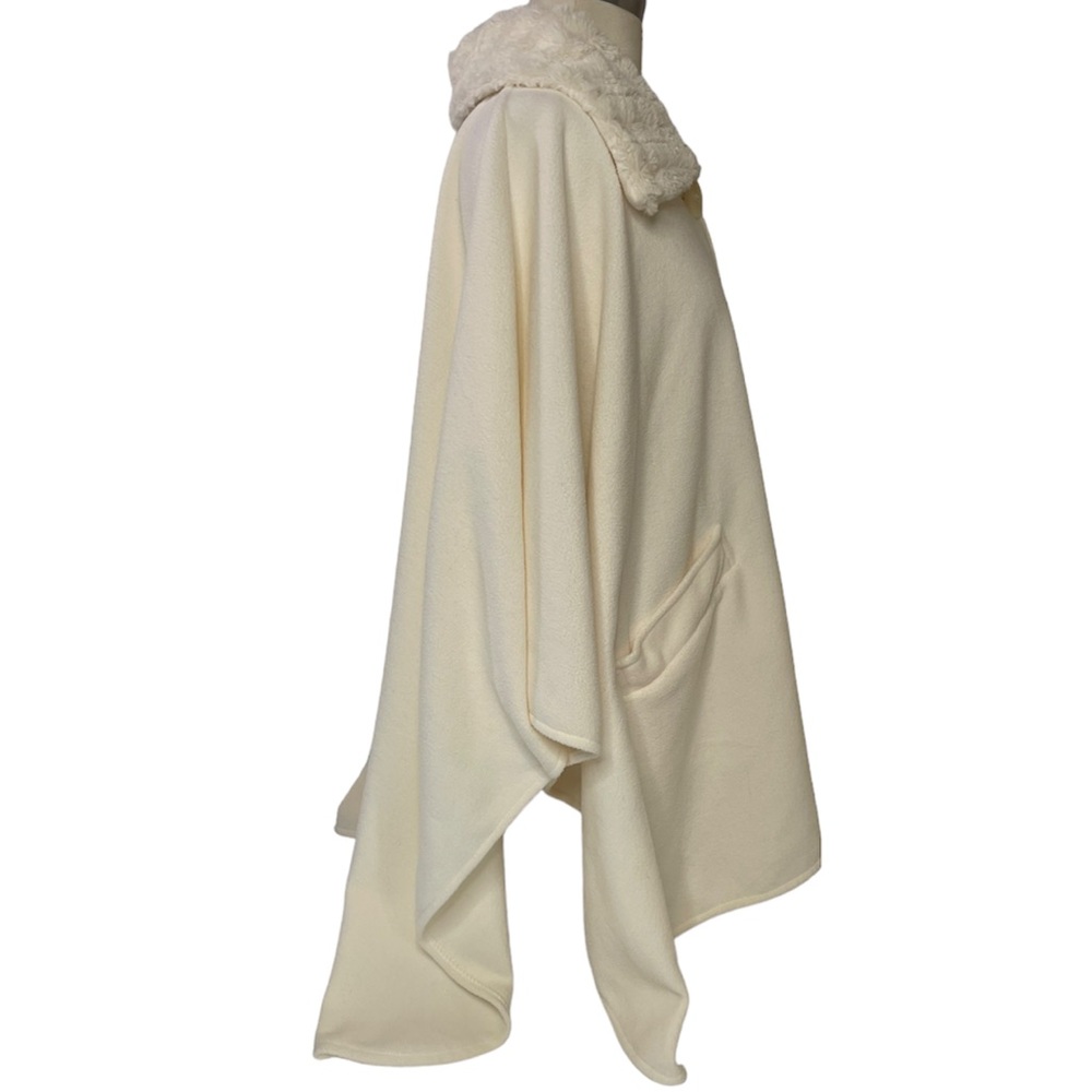 Luxury Cape Coat Fur Collar Button Shawl Wrap Winter White Ivory Whimsy Coquette - Picture 6 of 13